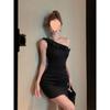 Vestido sin mangas con volantes estilo francés para mujer, verano, corte ajustado, deseo puro, falda corta, blanco, cintura ceñida, falda de cadera