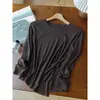Principios de otoño, mezcla de algodón de alta calidad, tejido de punto retorcido de una sola cara, dobladillo asimétrico, camiseta casual cómoda y ajustada