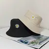 Sombrero de Mujer Primavera y Otoño Estilo Coreano Moderno Bordado Sombrero de Pescador Primavera y Otoño Protección Solar Literario Celebridad de Internet Doble Cara Parasol Viaje Sombrero de Estudiante