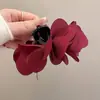 Presilhas de Cabelo com Flores Artificiais Inspiradas na Atmosfera de Primavera e Verão, Lindos Acessórios de Lado para o Cabelo, Enfeites de Cabelo para Fotos na Praia, Presilhas de Cabelo de Alta Qualidade