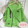Jaquetas Personalizadas para Meninos Primavera, Outono e Inverno 2026 para Meninos Mais Velhos, Estilo Coreano, Forradas com Fleece Infantil, Dupla Face, Comprimento Médio