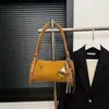 Bolso de Leopardo de Nicho Otoño e Invierno 2025 Nueva Moda Correa Ancha para el Hombro Bolso Cruzado Bolso Cuadrado Pequeño Simple de Alta Gama Maillard