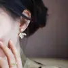 Pendientes de moda con gradiente de pétalos y perlas, diseño único, nueva explosión 2025, lujo ligero