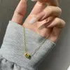 Collar para Cintura Fina para Mujer, Diseño de Nicho, Lujo Ligero, Sensación de Gama Alta, Colgante Más Vendido 2026, Cadena Sencilla de Acero de Titanio de Nicho