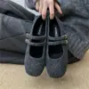 Sapatos Mary Jane com Elevação Interna de Pelo para Roupas de Inverno Femininas Novos Sapatos de Lã Cinza Francês para Mulheres Sapatos de Algodão com Solado Grosso e Forro de Lã