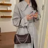 Bolso de hombro versátil para mujer, nuevo para principios de otoño de 2026, bolso bandolera con cadena, moderno y sencillo, bolso de mano de gran capacidad