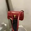 Bolsa Coreana de Nicho de Alto Valor Estilosa 2025 Nova Bolsa Feminina Moda Bolsa de Ombro Simples Bolsa Retrô de Axila para Mulheres
