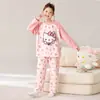 Pijama Infantil Madre-Hija Niños Otoño/Invierno Felpa Coral Cálido Niños Medianos y Grandes 2026 Nuevo Franela Ropa de Casa