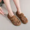 Sapatos Birkenstock retrô para mulheres, novos tamancos casuais versáteis de verão 2026 com solas macias, sapatos da moda de uso duplo