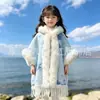 2026 Otoño e Invierno Nuevo Estilo Cuello de Piel Sintética de Conejo Capa con Capucha Chal Cachemira Sintética Cuadros Retro Hanfu Capa Cálida