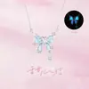 Collar de Lazo Dulce para Mujer INS Moda de Nicho Lujo Ligero Colgante de Lazo Luminoso Cadena para Clavícula Regalo de San Valentín para Novia