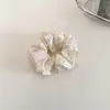 Scrunchie de Cetim Pérola com Bolinhas Doce e Único para Mulheres, Acessório de Cabelo de Alta Qualidade, Elástico para Rabo de Cavalo Baixo, Corda de Cabelo Versátil e Estilosa