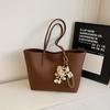 Bolso de mano de alta gama de color sólido para mujer, gran capacidad, nuevo bolso de mano de moda 2025, sencillo y combinable, bolso de hombro de moda