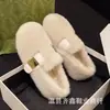Novos Sapatos de Feijão Pelúcia Quente Outono/Inverno para Mulheres, Roupa Externa, Sensação de Pelo de Coelho Sintético, Solado Grosso Chinelos de Algodão, Atacado de Fábrica
