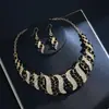 Pendientes y Conjunto de Collar de Flor Tridimensional de Múltiples Capas Brillantes Estilo Europeo y Americano, Conjunto de Cadena Full Diamond Estilo Lujo Ligero para Mujer