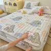 Conjunto de 3 Peças Lençol Acolchoado de Veludo Leite Espesso para Outono e Inverno Protetor de Colchão Cobertor de Cama com Forro de Lã Lençóis para Dormitório Fronha