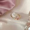 Anillo de perla de conejo con diseño de nicho para mujer, estilo Hepburn, moderno, elegante, de celebridades de Internet, combinable, de alta gama, abierto.