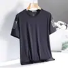Camiseta Masculina de Seda de Gelo Manga Curta Verão Cor Sólida Solta Respirável Alta Elasticidade Secagem Rápida Esportiva Casual Camiseta Masculina de Manga Curta