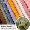 Em estoque, flanela jacquard de tira KS de face única, malha casual para casa de outono e inverno, tecido tingido com pelo curto tridimensional