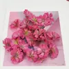 Venta al por mayor de fabricantes de crisantemos y margaritas artificiales pequeñas para decoración del hogar, horquillas hechas a mano para bricolaje, accesorios de decoración de ropa con flores