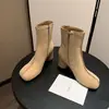 Botas de Cano Curto Femininas 2026 Outono/Inverno Nova Chegada Salto Bloco Bico Redondo Camurça Botas Fashion Zíper Lateral Salto Alto Botas Emagrecedoras