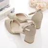 Sandalias versátiles de punta cerrada para mujer, zapatos de vestir, tacón grueso para mujer, de una sola tira y punta fina, tacones altos de tacón medio para dama de honor, nuevo estilo de verano 2026