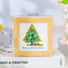 Marco de fotos de árbol de Navidad con grava de cristal natural, decoración navideña de cristal, pintura hecha a mano, pintura decorativa para el hogar y el escritorio, venta al por mayor