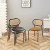 Cadeira de jantar para casa, estilo vintage de luxo leve, popular nas redes sociais, adequada para restaurantes de hospedagem, com encosto de ratã trançado, cadeira de lazer para varandas de hotel