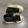 Zapatillas Blancas de Suela Gruesa de Moda para Aumentar la Altura Estilo Versátil de Nicho para Mujer Otoño 2025 Súper Populares Nuevas Zapatillas Deportivas Casuales Coreanas