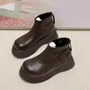 Botines de Suela Gruesa para Mujer 2026 Otoño/Invierno Nuevos Botines Versátiles Retro con Cremallera Trasera Punta Ancha Suela de Plataforma Botas Martin