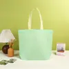 Sacolas de TNT Prontas, Lisas e Impressíveis com Logo, Sacolas de Presente Prensadas a Quente, Sacolas de Compras Publicitárias