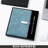 Conjunto de notebook A5 e caneta em estoque, ideal para reuniões e eventos corporativos, um presente prático com opções de personalização de logotipo.