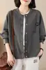 Sudadera elegante y casual abierta para mujer, ligera, nueva colección primavera/otoño 2026, talla grande, adecuada para figuras petite, y diseñada como una prenda de abrigo para madres de mediana edad
