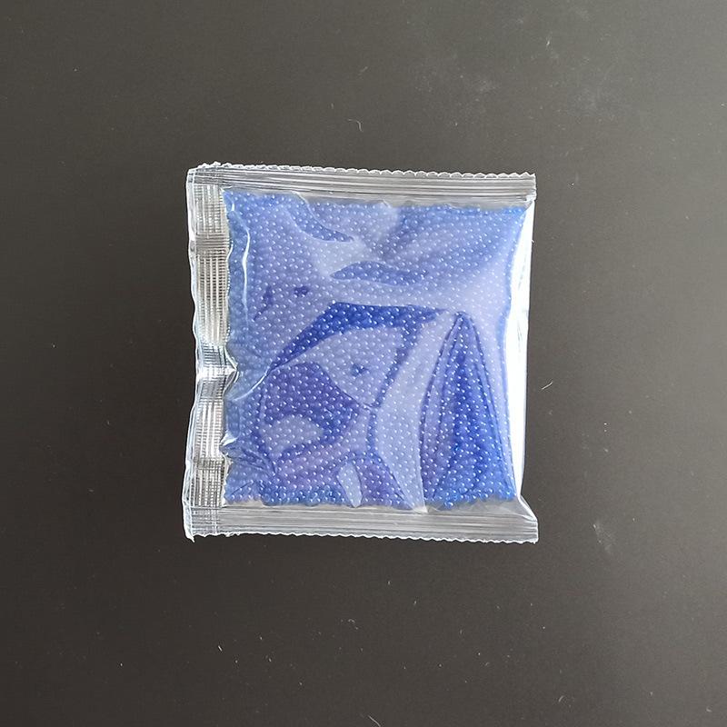蓝色