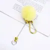 Chaveiro DIY Montanhismo de Pom-pom Criativo com Contas Fofo Multicor Fivela de Alumínio Pingente Ornamento para Mochila de Estudante