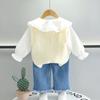Nuevo Traje de Primavera para Niñas 2025 Flor en Solapa para Niños Traje de Tres Piezas Estilo Coreano Traje de Suéter para Niños Moderno