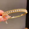 Pulseira com Fivela de Encaixe em Forma de Cobra Banhada a Ouro Real 18K Moda Retrô Pulseira Elegante Luxo Acessível Joias de Alta Qualidade para Mulheres