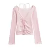 Camiseta de manga larga con falso dos piezas de encaje para mujer, con un diseño puro y seductor, detalle de torsión hueca, top ajustado, camisa básica elegante