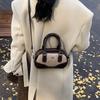 Bolsa de boliche estilo ocidental retrô com cores contrastantes para mulheres 2025, nova bolsa de ombro da moda, bolsa transversal da moda