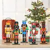 Conjunto de Enfeites de Madeira Quebra-Nozes Decorações Clássicas para Árvore de Natal Adequado para Festas de Fim de Ano e Decoração de Casa