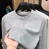 Moletom redondo de um botão para homens, novo estilo outono e inverno 2026, camiseta casual de manga longa espessa, blusa de base masculina quente