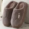 2025 Nuevas Pantuflas de Algodón para Hombre Tallas Grandes Pantuflas de Algodón de Invierno para Hombre Pantuflas Cálidas con Suela Gruesa y Pelo 45 46 47 48