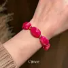 Pulseira Elástica Circular Spliced em Acrílico Gradiente Vermelho Rosa Estilo Europeu e Americano de Alta Qualidade Acessório de Mão Simples e Fashion para Mulheres