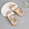 Sandalias Populares para Niñas para el Verano, Sandalias de Princesa Modernas y Versátiles para Estudiantes Femeninas, Sandalias Antideslizantes de Velcro para Niñas