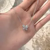 Colar com pingente de design de nicho novo e moderno da Xiaohongshu para mulheres, adequado para uso diário, luxo discreto, corrente para clavícula versátil