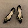Zapatos de Salón Individuales para Mujer 2025 Nuevo Otoño Estilo Francés Punta Fina Color Nude Tacón de Aguja Tacones Altos Moda Hebilla Metálica Huecos Zapatos para Mujer