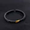 Pulsera de Fuego Negro Fluido Chapada en Plata, Estilo Fresco Personalizado, Pulsera Abierta Simple, Sólida con Textura Dorada, Venta Directa de Fábrica