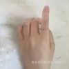Anillo simple estilo Ins para mujer, juego de anillos anudados retorcidos apilables, anillo para dedo de comida, lujo ligero de nicho