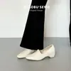 Cuero suave minimalista moda perezosa cómoda para usar por fuera 2026 Otoño boca profunda zapatos de vestir para mujer sin cordones para el trabajo diario profesional