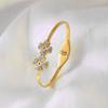 Pulsera de Acero de Titanio de Trébol de Cuatro Hojas para Mujer, Acero Inoxidable, Color Dorado, Números Romanos, Lujo Ligero Europeo y Americano, No se Desvanece, Venta al por Mayor Directa del Fabricante